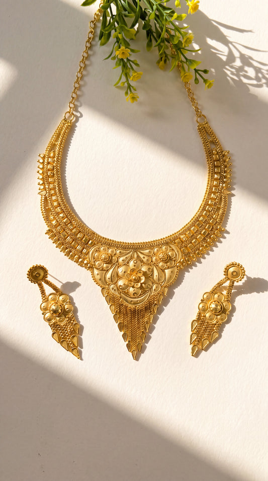 Floral Fringe Necklace Set